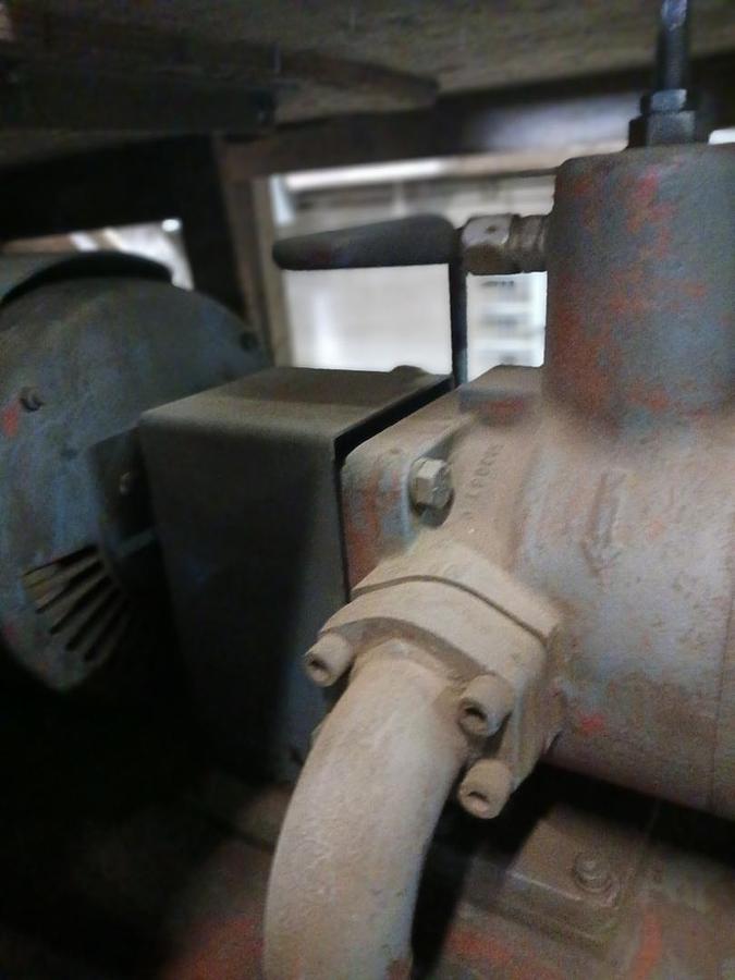 Used 1985 Columbia 22 pit style