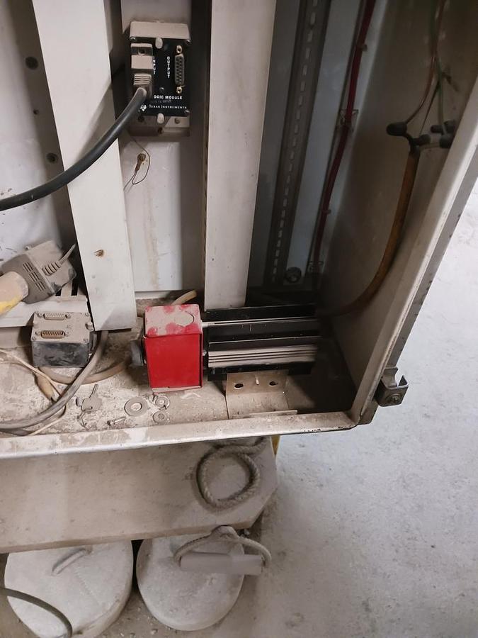 Used 1985 Columbia 22 pit style