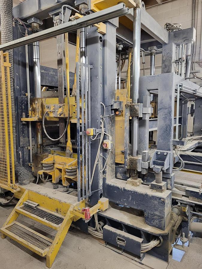 Used 2007 Omag 1200x1100