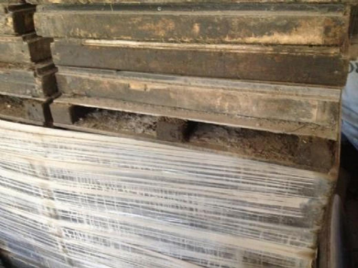 Used 1995 Home made 18x18 and 24x24"