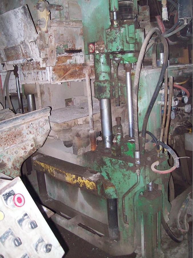 Used 1995 Columbia 22 HF