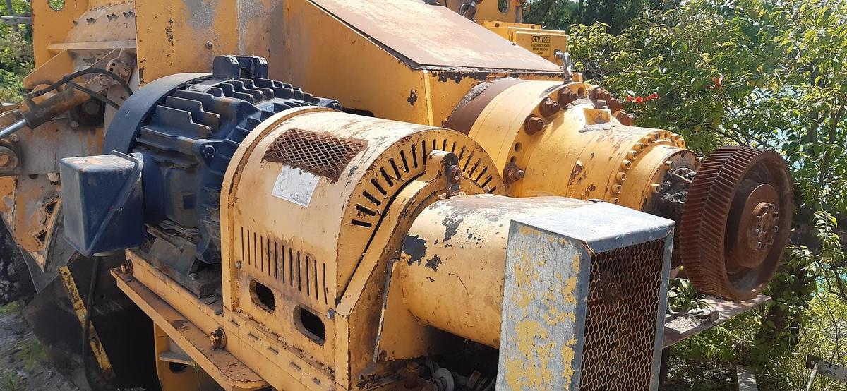 Used 2000 Besser 100 cu ft