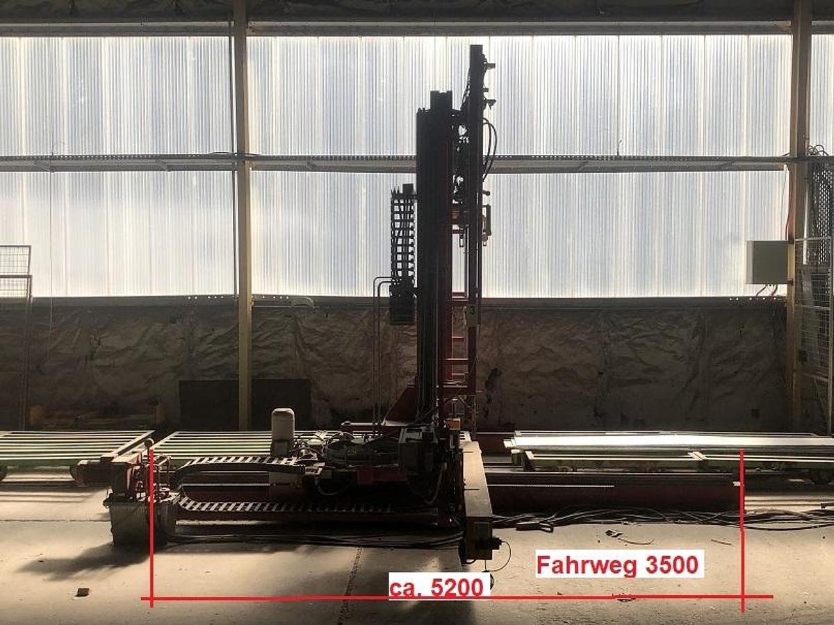 Used 1996 Lenzen Vertical Horizontal strapping