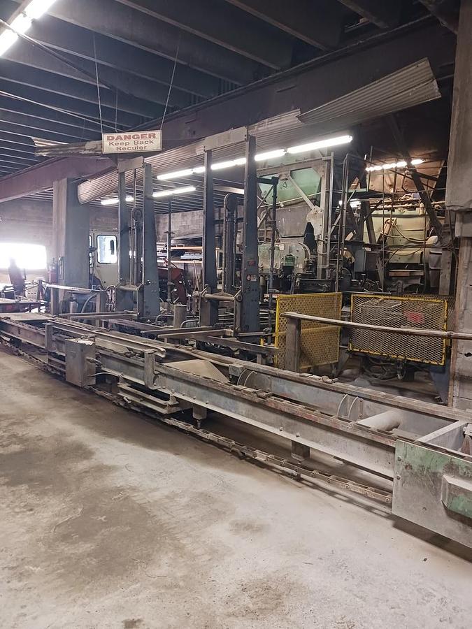 Used 1985 Columbia 22 pit style