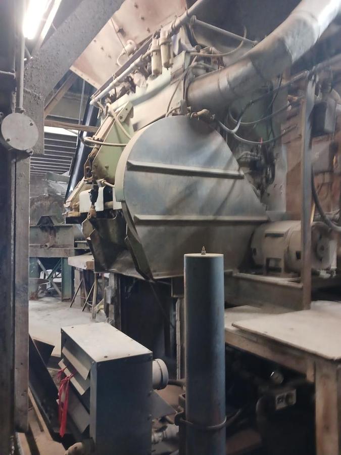 Used 1985 Columbia 22 pit style