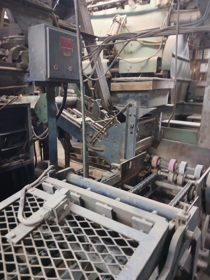 Used 1985 Columbia 22 pit style