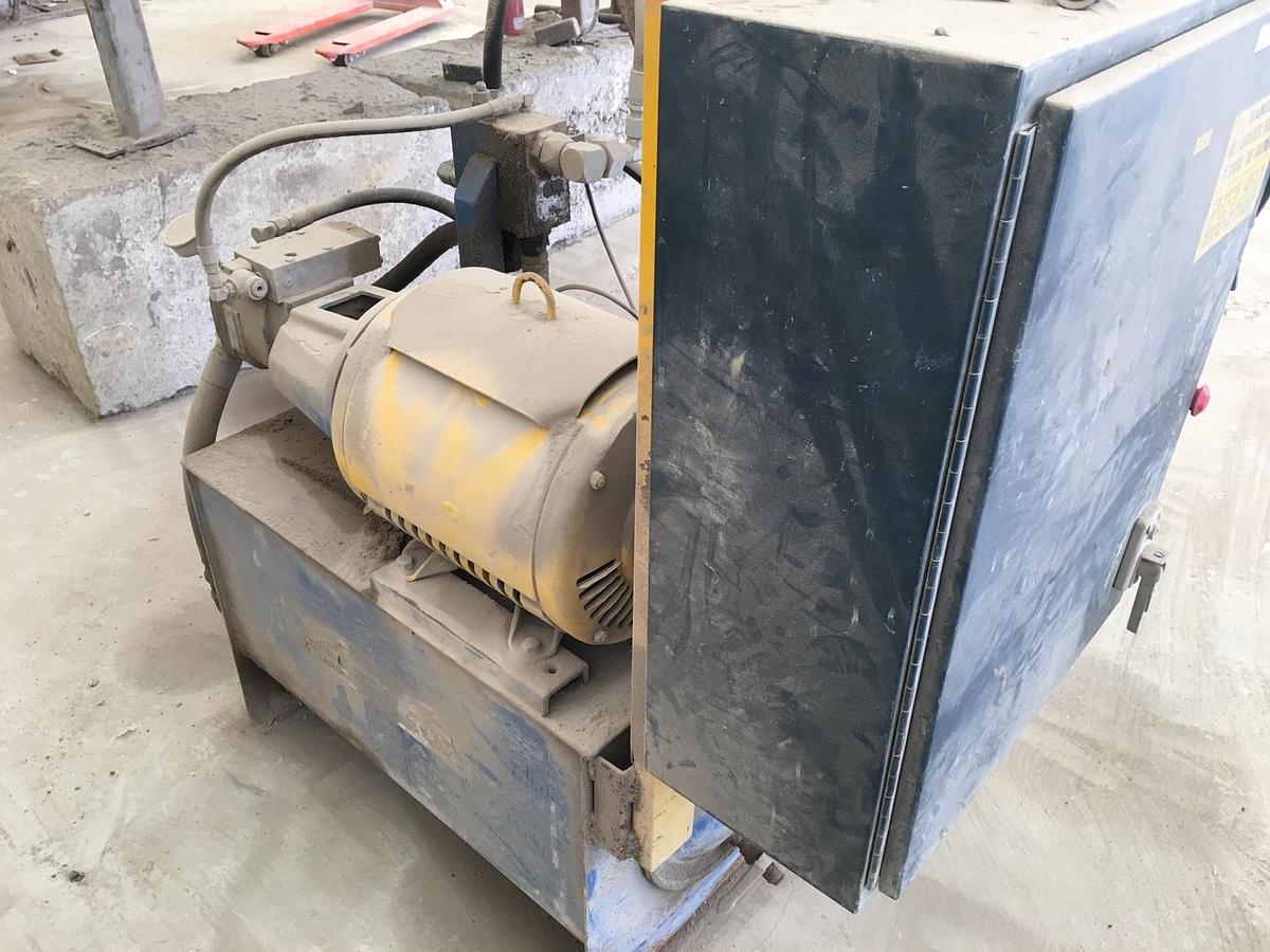 Used 2000 Besser