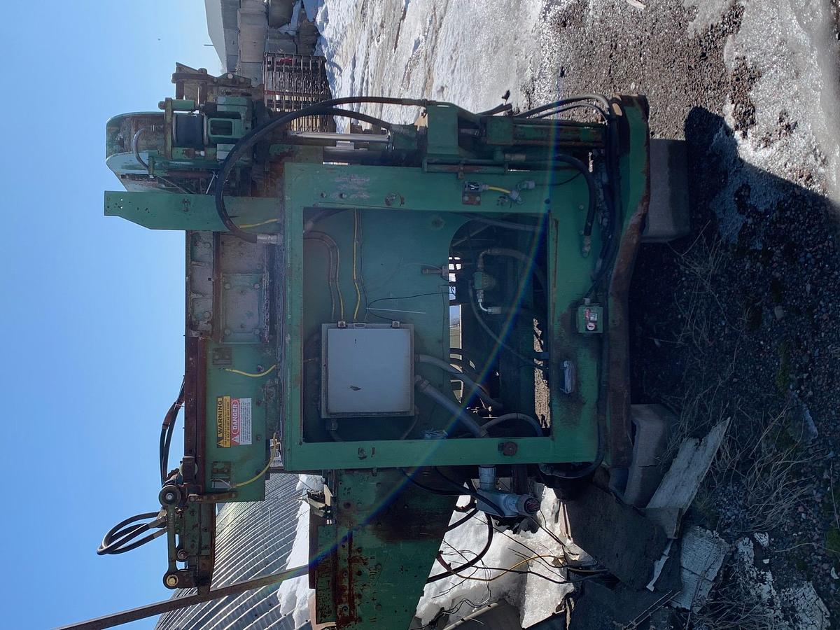 Used 1995 Columbia 22 HF