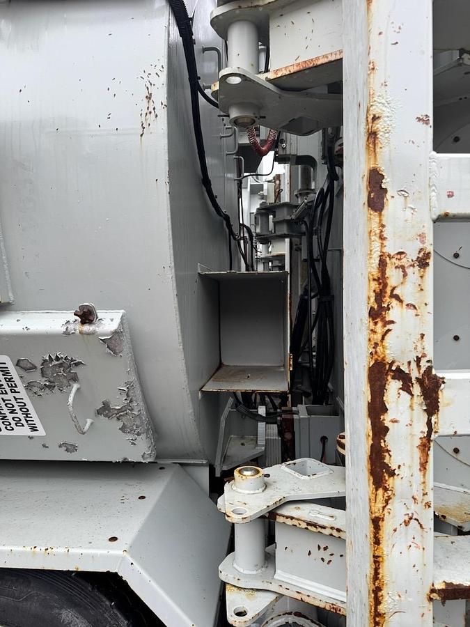 Used 2012 SandCastle 60 ton
