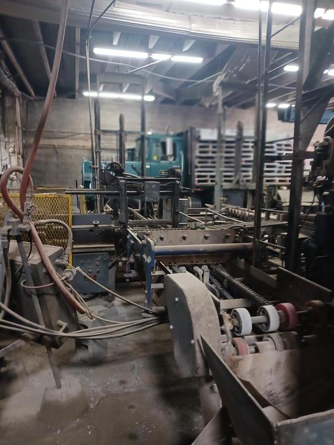 Used 1985 Columbia 22 pit style