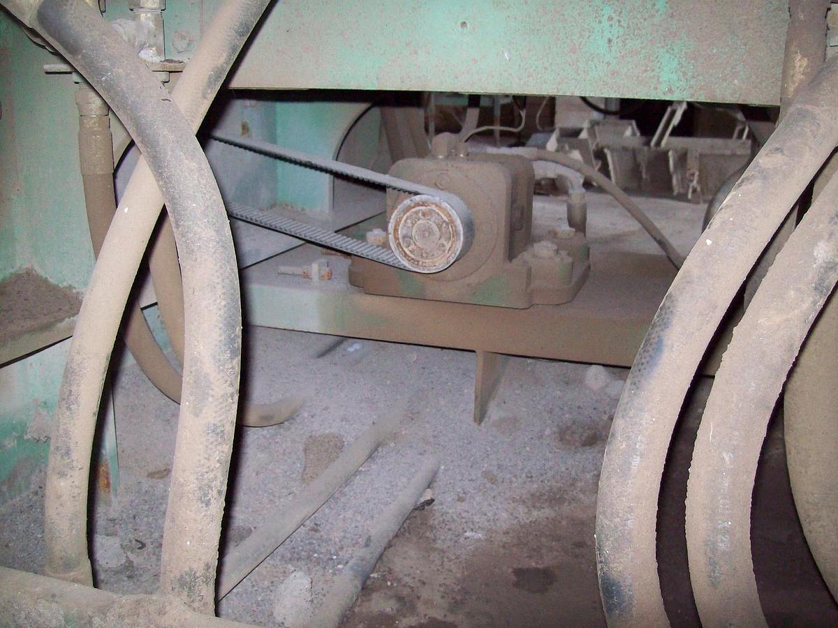 Used 1995 Columbia 22 HF