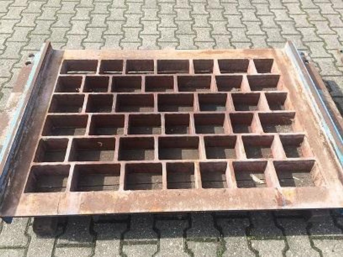 Used Molds - For Board Machines (European type)