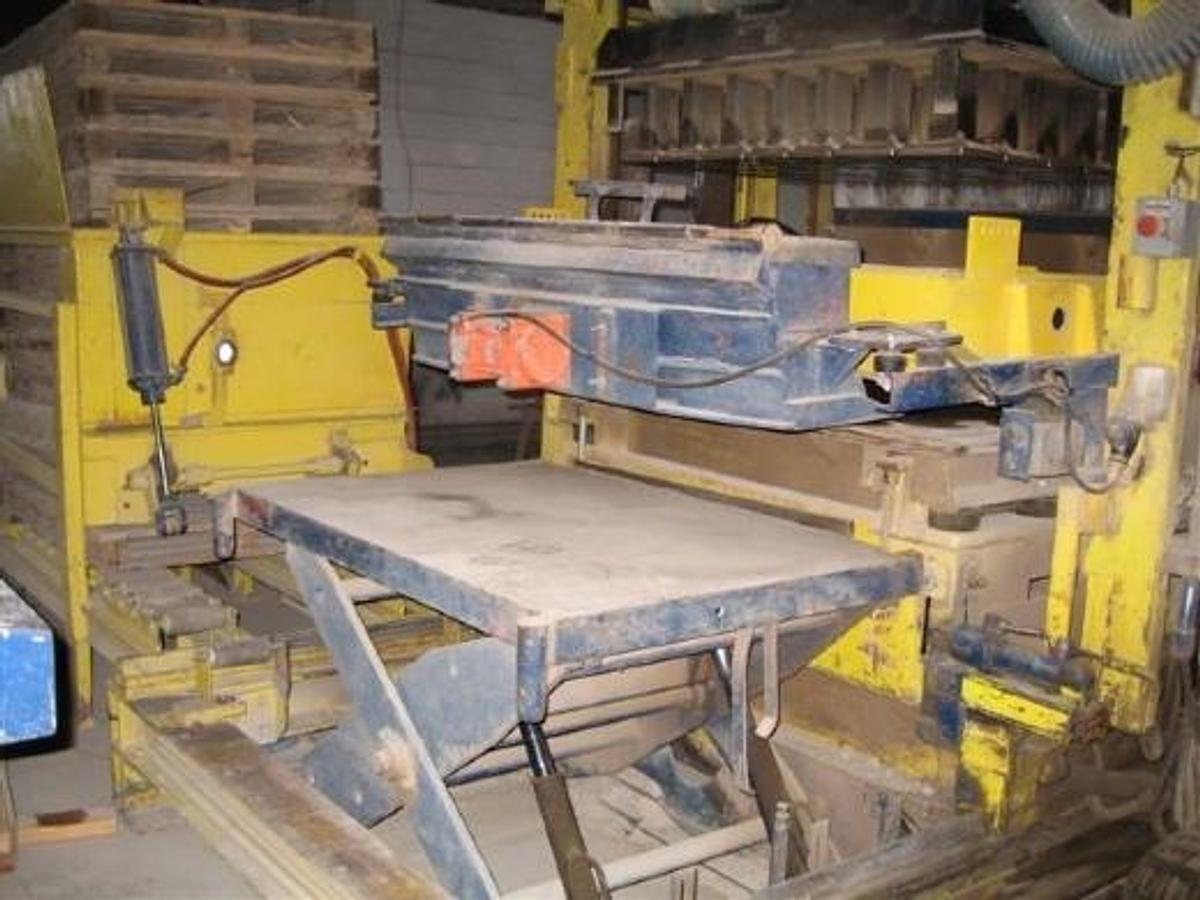 Used 1975 Hess HP1