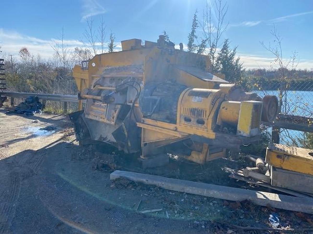 Used 2000 Besser 100 cu ft