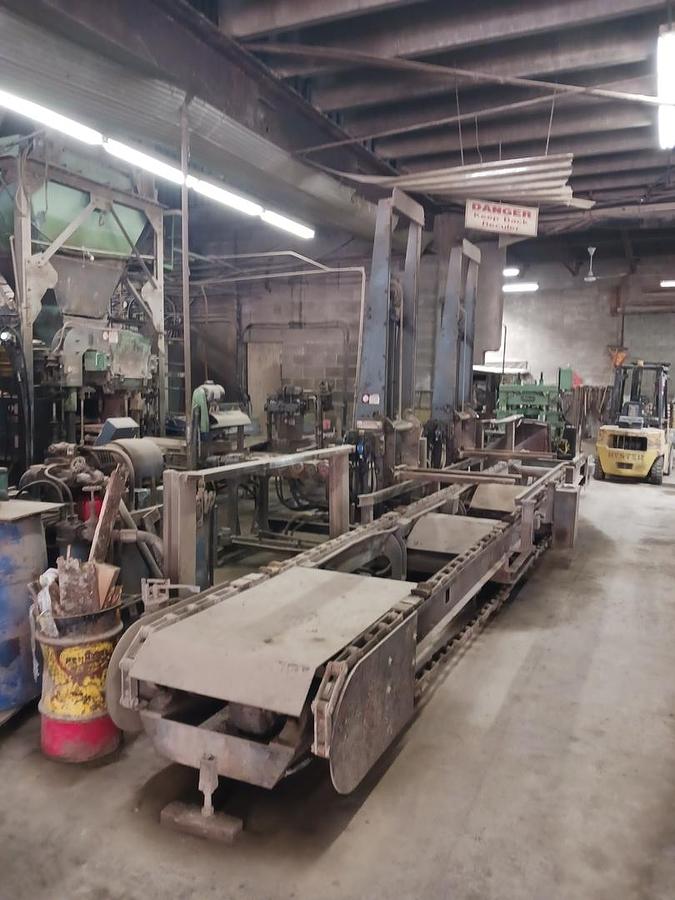 Used 1985 Columbia 22 pit style
