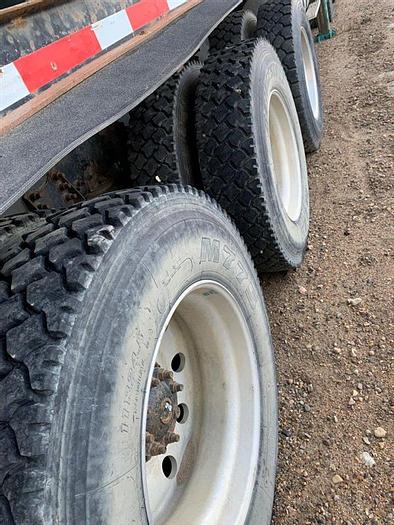 Refurbished 2004 International UDR 1500 Range III Drill Rig