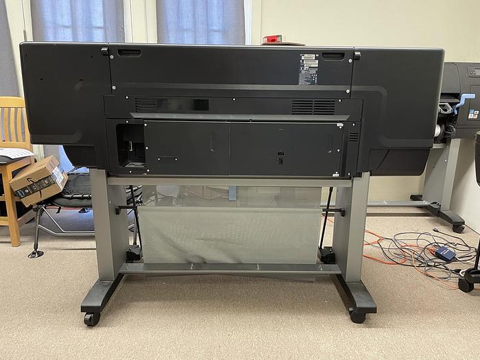 Used 2010 Hewlett-Packard Designjet z6100ps
