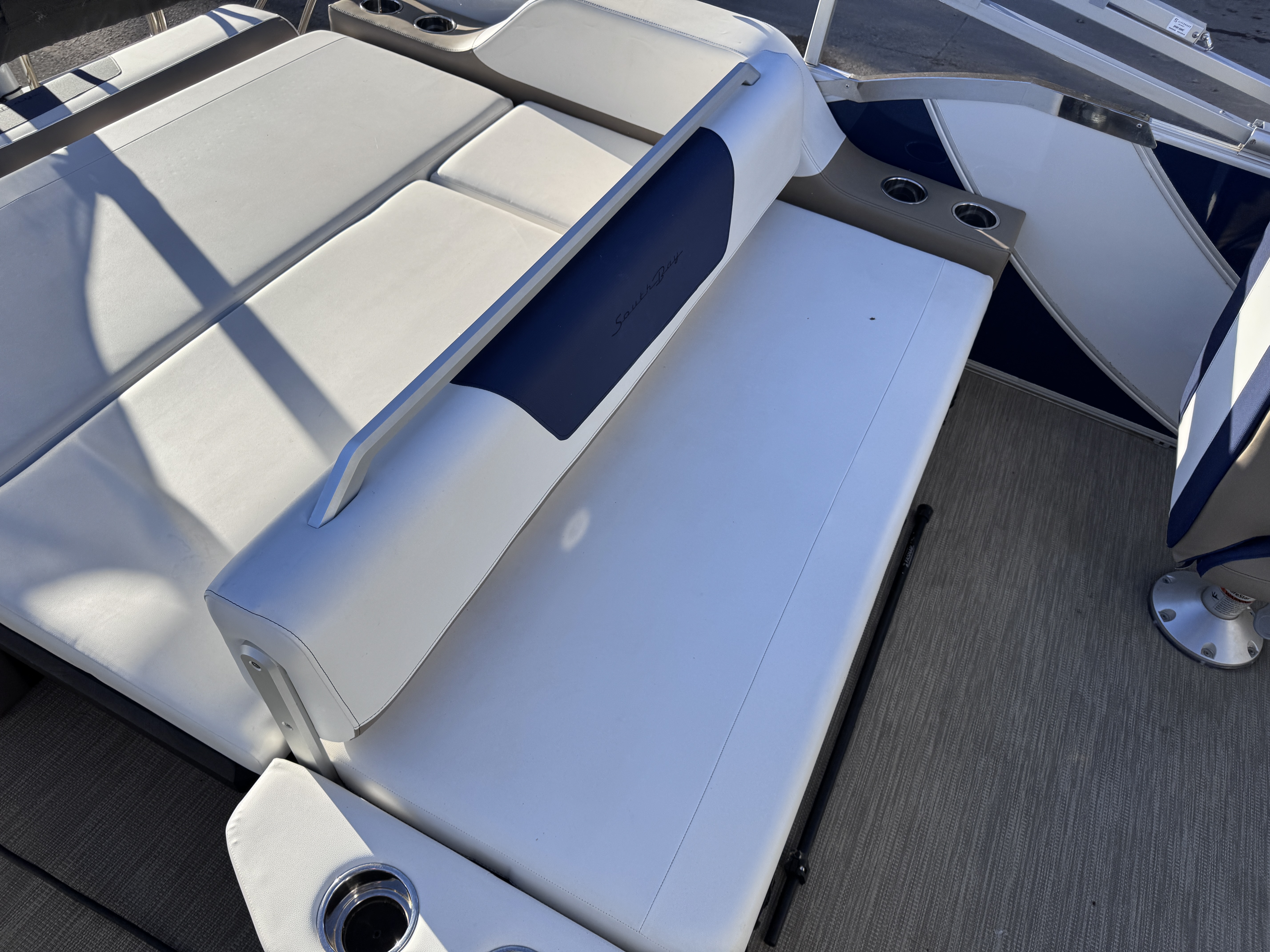 Used Low hours used pontoon