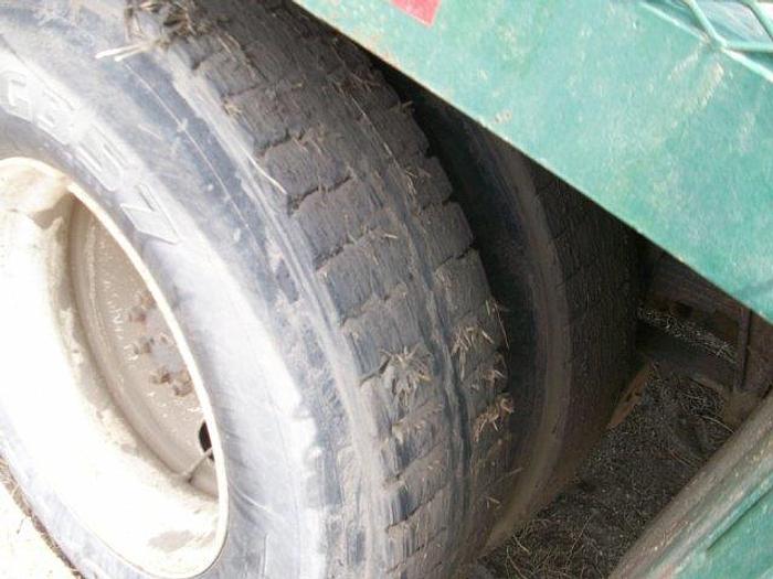 Used 1997 IHC INTERNATIONAL 4900 S/A Service Truck