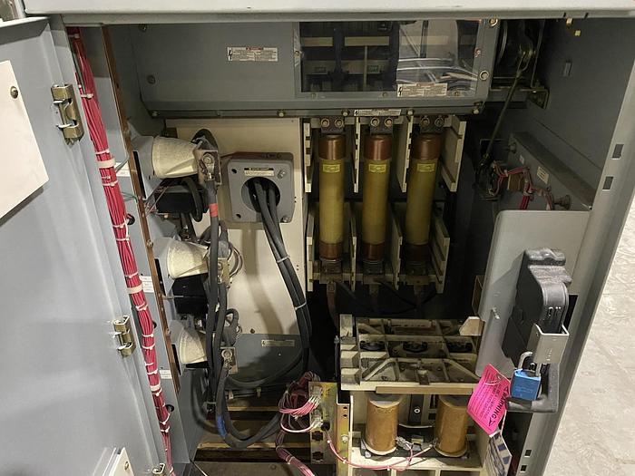 Used GENERAL ELECTRIC LIMITAMP STARTER CR194A118B2 500 HP CONTROLLER W/ DRAW-OUT AIR-BREAK CONTACTOR