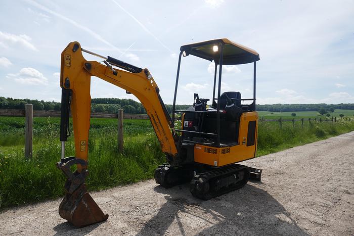 Used 2018 JCB 15C-1