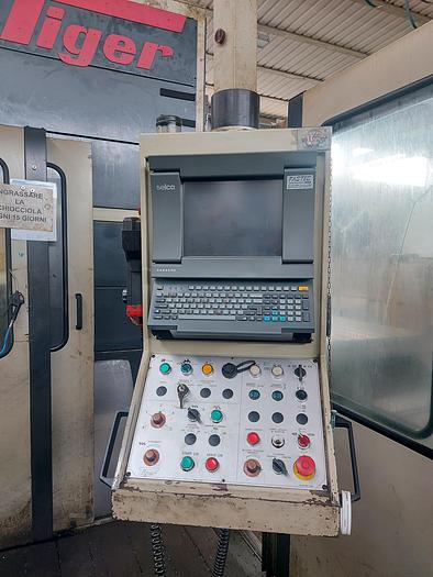 Usato Fresalesatrice TIGER TMT 5 RT - CNC SELCA 4045