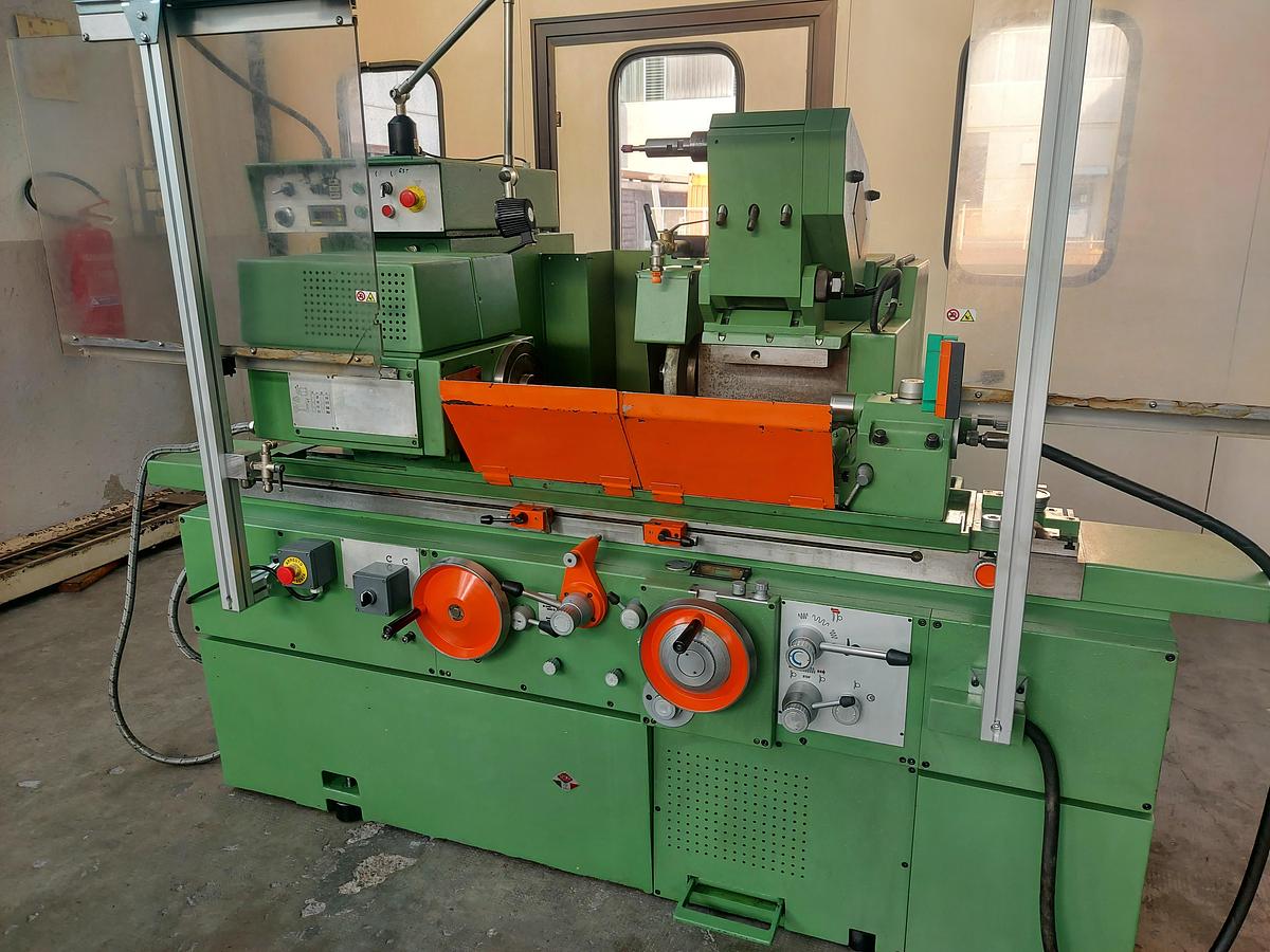 Usato Rettifica universale TACCHELLA 715 UA