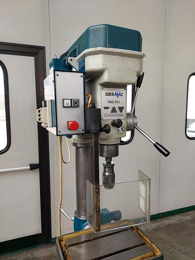 Usato Trapano a colonna SERRMAC RAG 25L