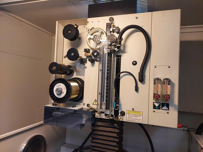 Usato Elettroerosione a filo FANUC ROBOCUT Alpha 1-ib