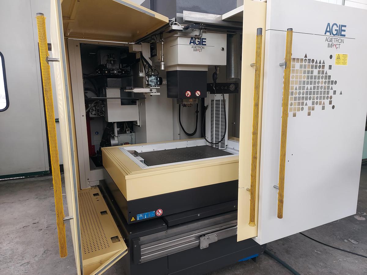 Usato Elettroerosione AGIE AGIETRON IMPACT 3