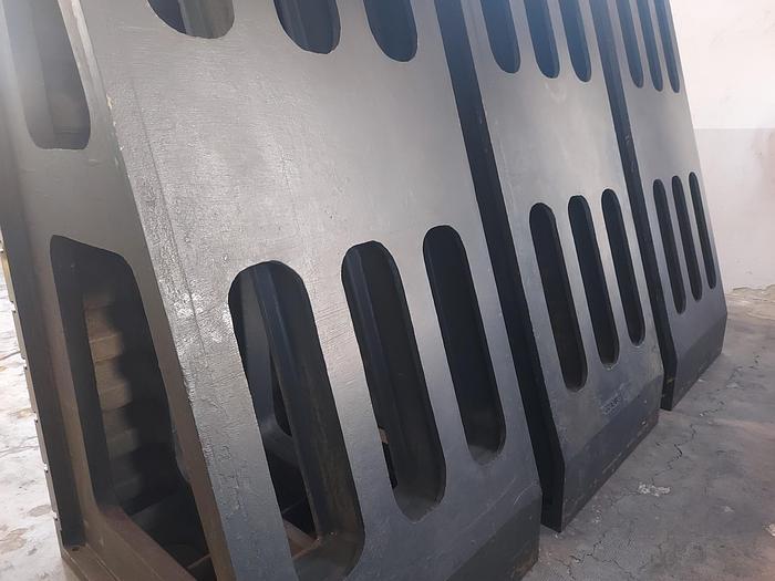 Usato SQUADRE in GHISA cave a T - SABIEM