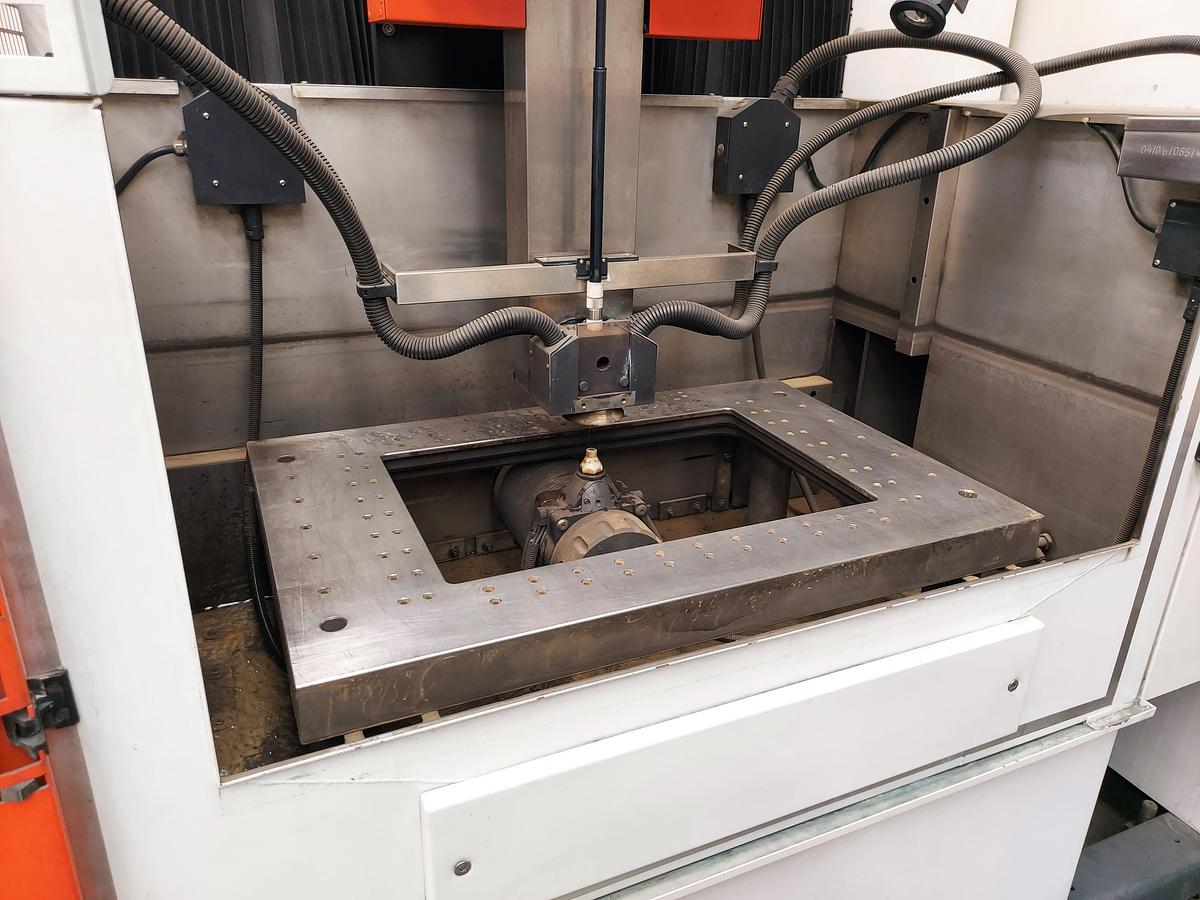 Usato Elettroerosione CHARMILLES ROBOFIL 440 SL