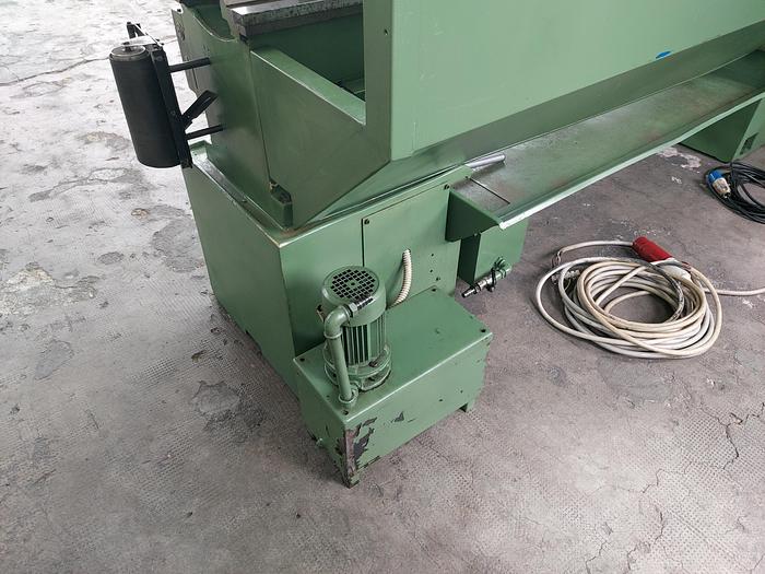 Usato Tornio POTISJE USA 250 - Visualizzato