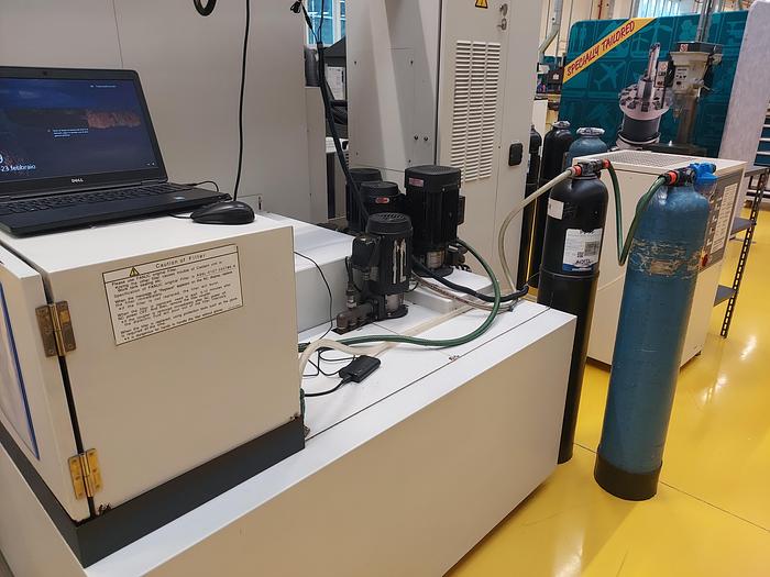 Usato Elettroerosione a filo FANUC ROBOCUT Alpha 1-ib