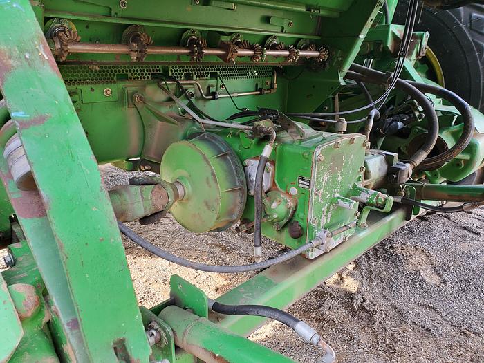 Used ** Auction ** 1996 John Deere 9500 SideHill Combine w/ 25' Header