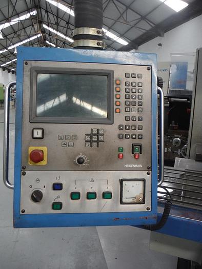 Gebraucht FREESMACHINE CNC KIHEUNG KMB U5