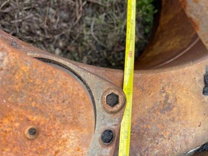 Used 24" FORANO DUAL RING DEBARKER