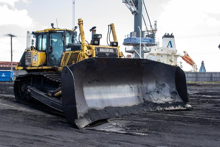 Used 2016 Komatsu D155AX-8 Dozer(s)