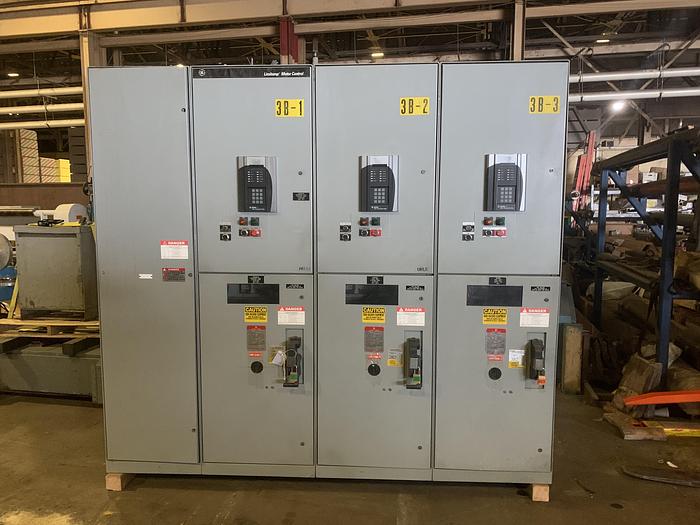 Used GENERAL ELECTRIC LIMITAMP CR194A118A2 300 HP CONTROLLER W/ DRAW-OUT AIR-BREAK CONTACTOR THREE UNITS