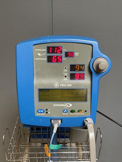 Gebraucht GE Dinamap Pro 300