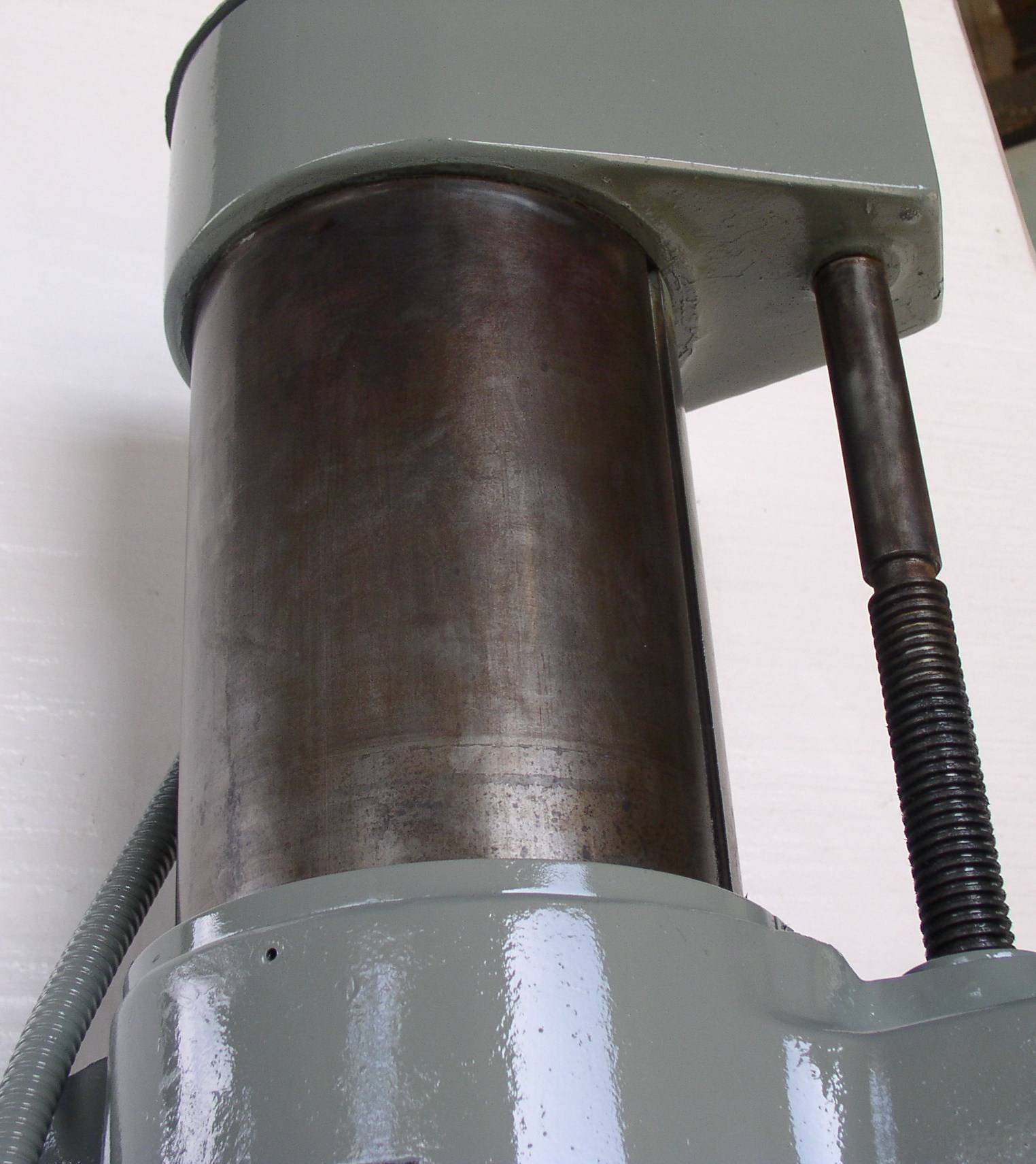 Used 3' x 9" JET Model JRD-939 Radial Arm Drill; T-Slotted Table; Mfg. 1985 - LIKE NEW