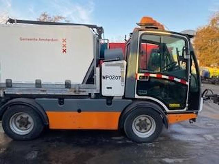 Used 2005 Boschung Pony 2/4
