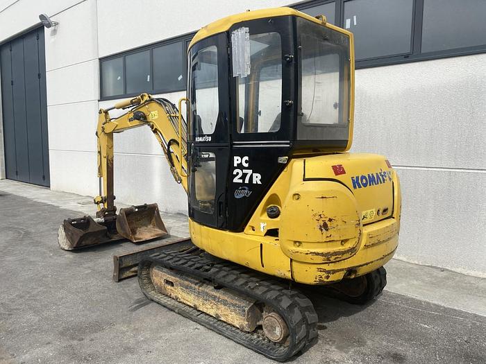2005 KOMATSU PC27 R-8