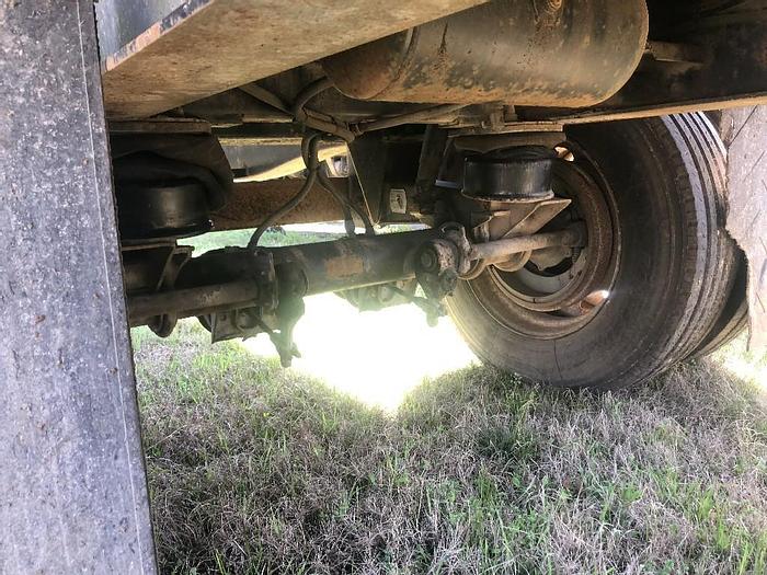 Used 2000 LUFKIN FLAT BED