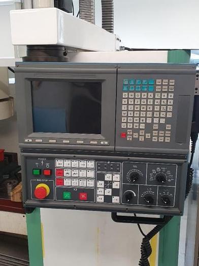 2003 Macro Micro Tech Compac 500 Vertical Machining Center