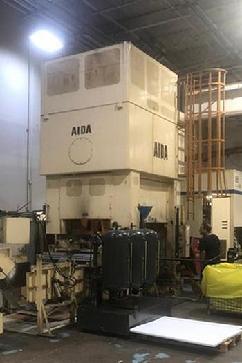 330 Ton Aida Link Drive Production Press