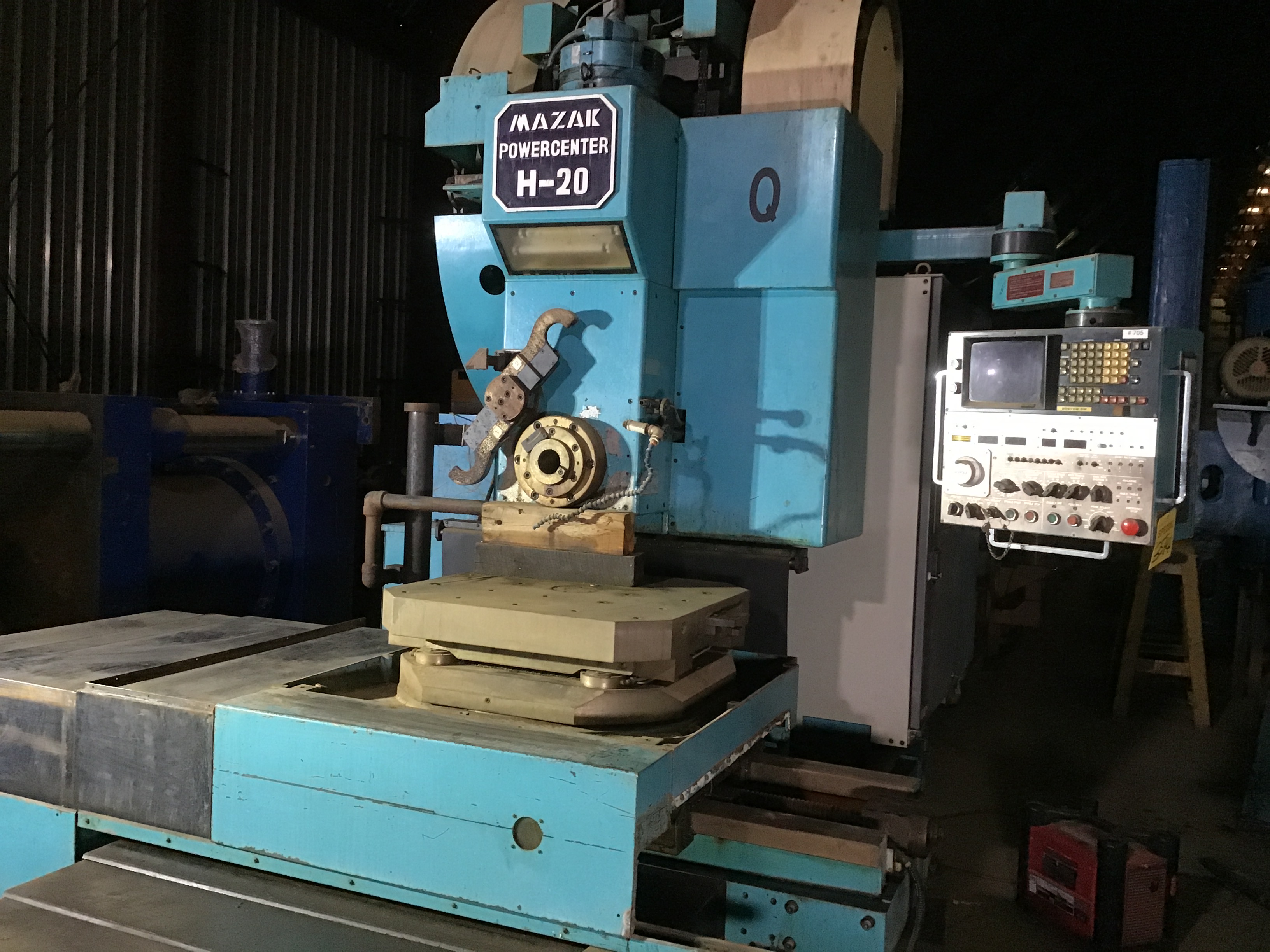 Used Mazak Powercenter H-20 CNC Horizontal Machining Center; Fanuc 6M Control