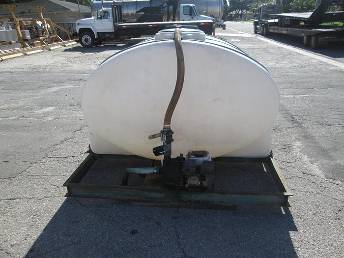 Used Skid Mounted 1000 Gallon Poly Tank