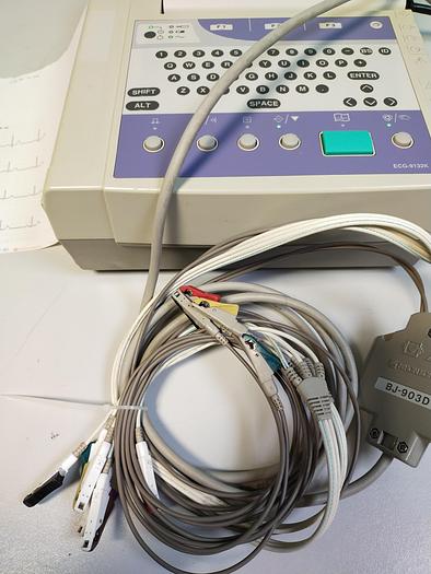 Gebraucht NIHON KOHDEN Cardiofax Q EKG-Gerät