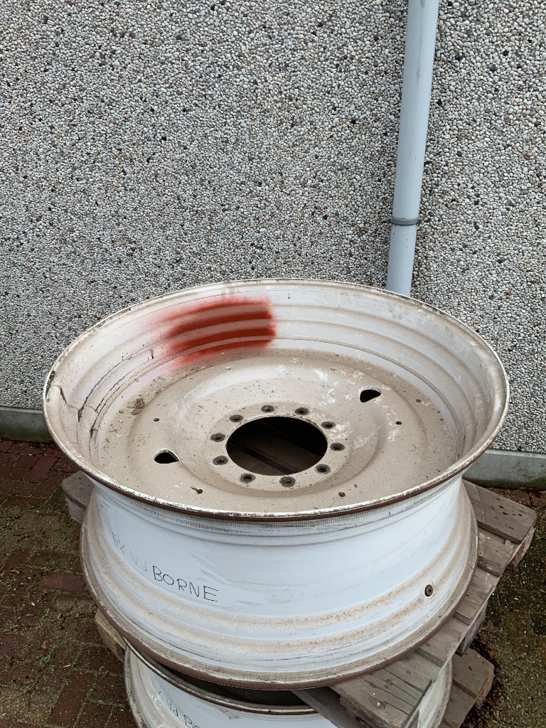 Gebruikt VELGEN W18 X 42
